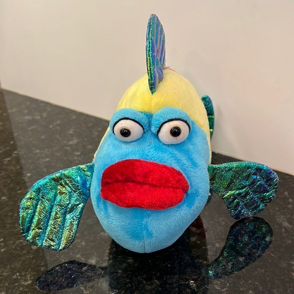 Ganz Webkinz Pucker Fish Plush No Code - Picture 1 of 6